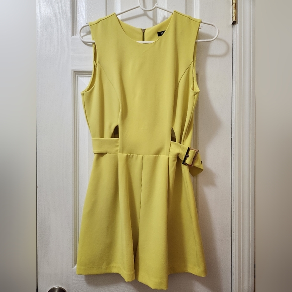 XOXO Romper - Picture 2 of 5